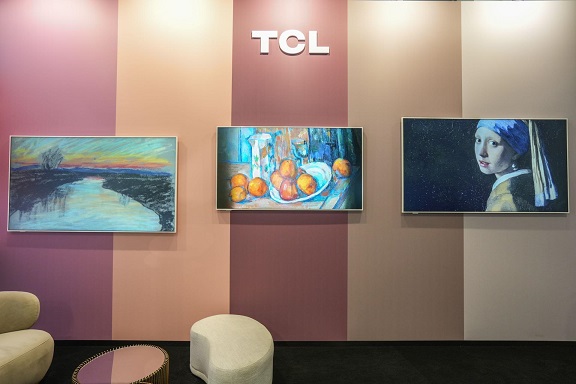 全球巡展第三站，“TCLArt灵感美学馆丨法国大皇宫”展览启幕