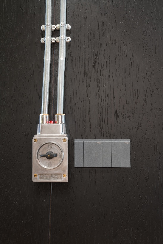 在都市中为孩子造一座童年公园 | 设计师郑靓与他的＂纸飞机＂之家