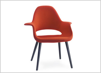 美国现代家具设计大师查尔斯和蕾·伊默斯(Charles and Ray Eames)