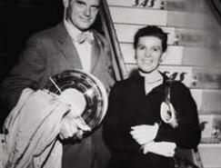 美国现代家具设计大师查尔斯和蕾·伊默斯(Charles&nbsp;and&nbsp;Ray&nbsp;Eames)