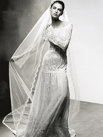 华伦·天奴 (VALENTINO) 婚纱大师的华美设计