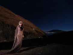 Photoshop将偏暗照片调成海报效果