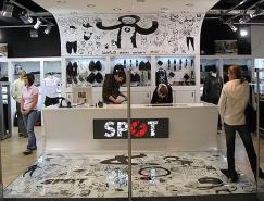 SPOT潮流服装专卖店室内空间设计