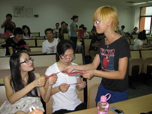 2009“中华元素创意大赛”高校巡回讲座--华南理工大学艺术学院