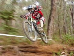 Photoshop打造火速行驶的自行车