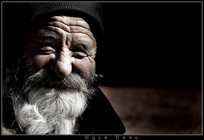 刻满岁月沧桑的老人肖像摄影