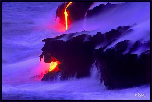 壮观的火山爆发摄影