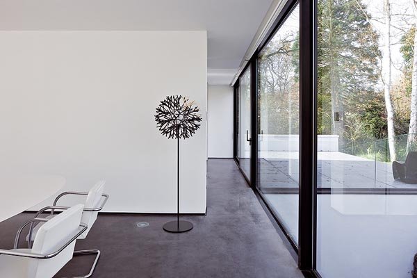 前卫的室内装饰：比利时现代别墅设计