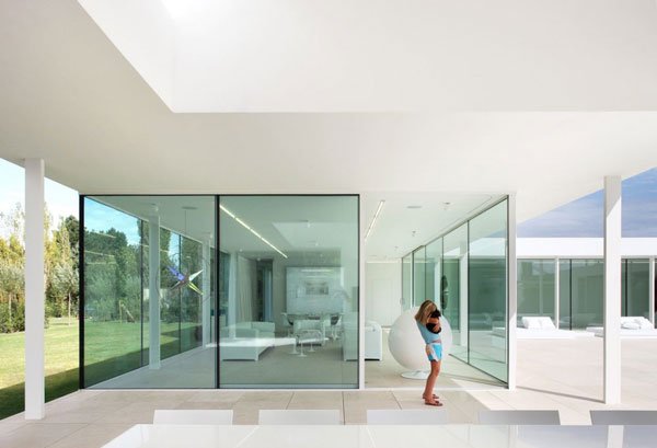 完美的现代住宅设计：比利时VH en T别墅