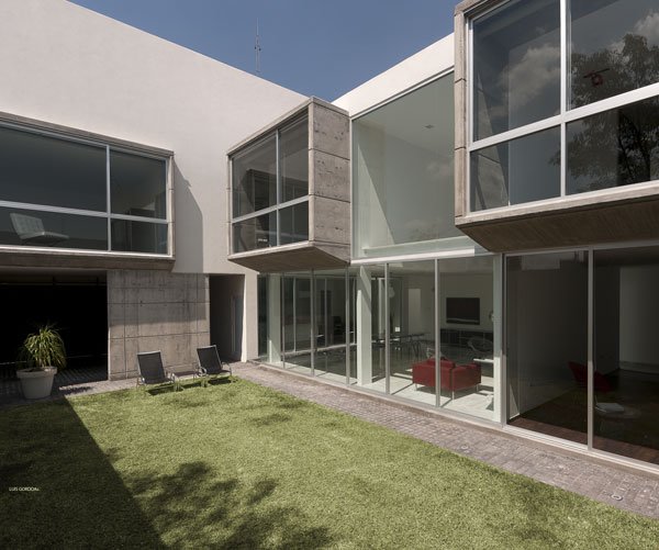 墨西哥CASA RoHa住宅设计