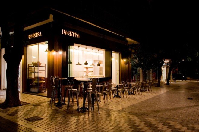 希腊Edessa的Elektra面包店设计