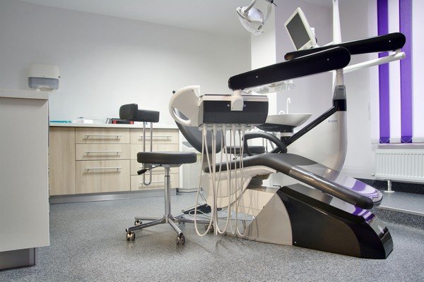 巴洛克设计风格：布加勒斯特牙科诊所室内设计