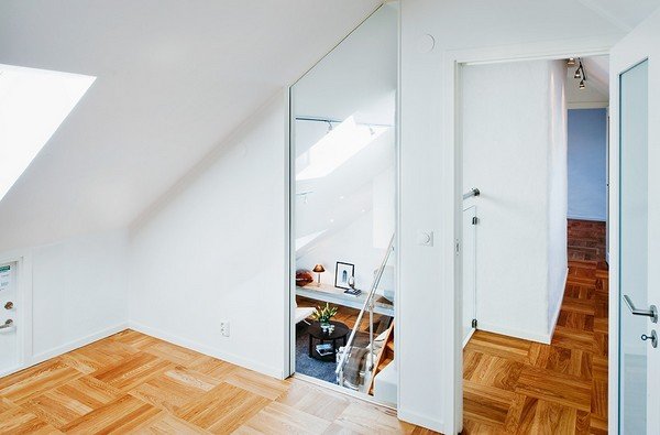 功能与美学的结合: 斯德哥尔摩118平米复式公寓设计