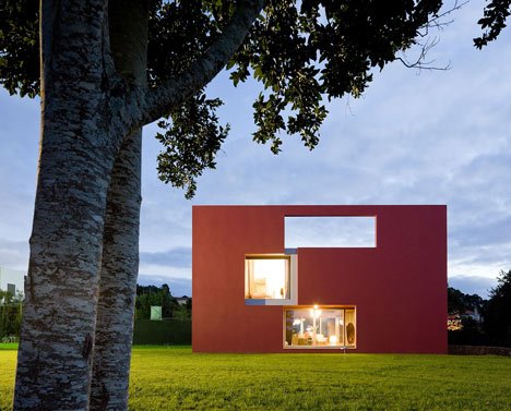 葡萄牙Azores岛飞鸟造型住宅设计