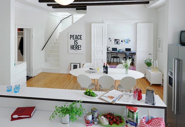 127平米斯堪的纳维亚风格纯白公寓设计