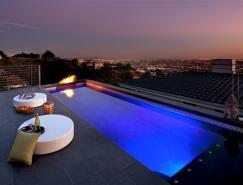 好莱坞山上精致的现代别墅设计