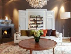 自由惬意的巧克力色家居：极简风格公寓设计