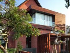 印尼Tangerang大气优雅的别墅设计