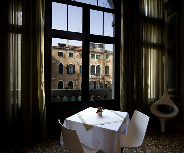 威尼斯的优雅和高贵：罗密欧与茱丽叶酒店