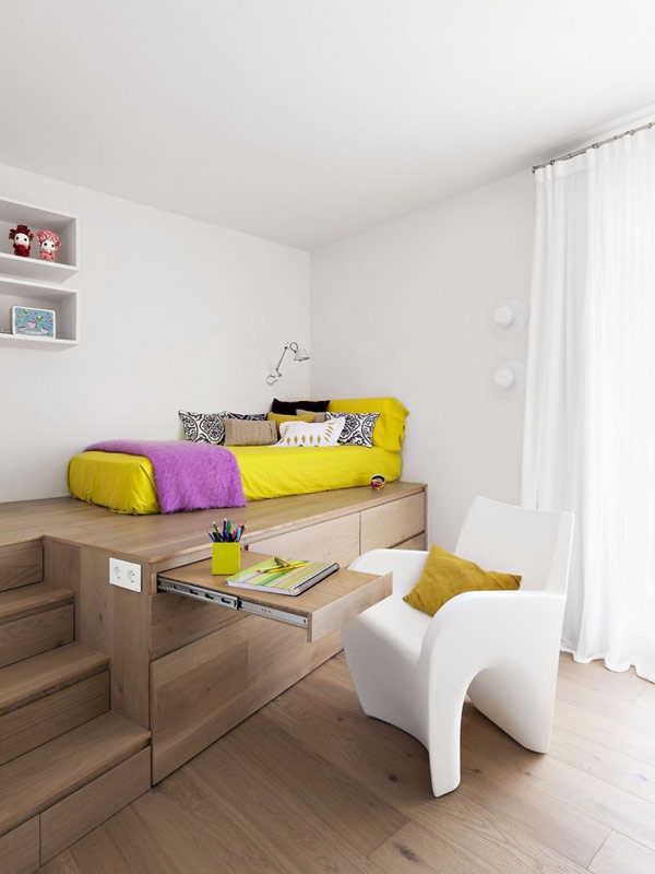 西班牙Vivienda en Llaveneres公寓白色装修设计