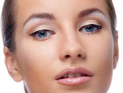 Photoshop给人像脸部增强质感