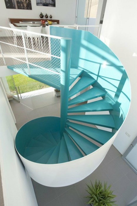 10个漂亮的楼梯设计