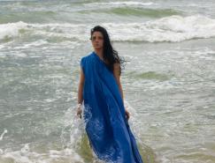 Photoshop打造冷艳的海滩人物图片