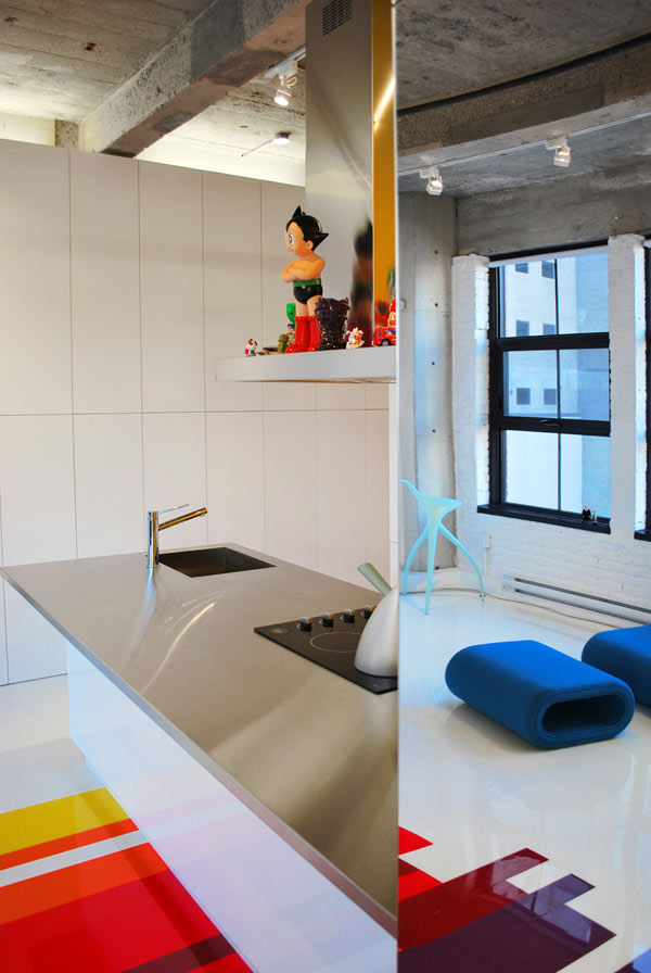 现代艺术收藏家的彩色Loft空间设计