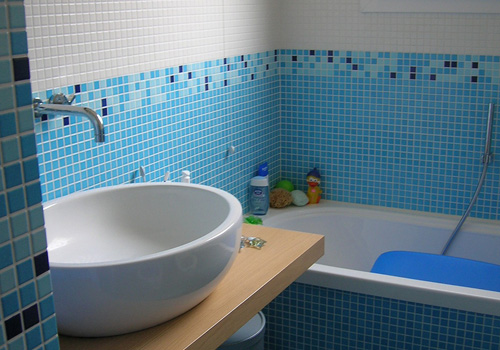 30个漂亮的小浴室设计欣赏