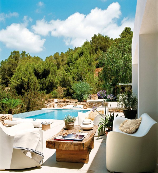西班牙Ibiza岛：豪华的地中海风格别墅