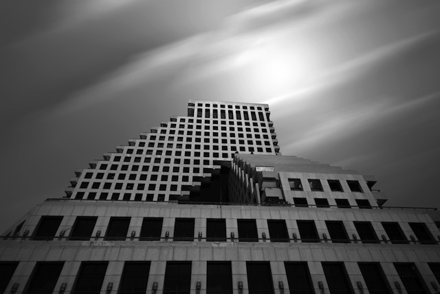 Josh Adamski黑白建筑摄影