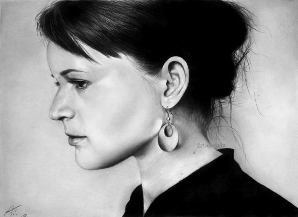 Anne Teubert肖像铅笔画欣赏