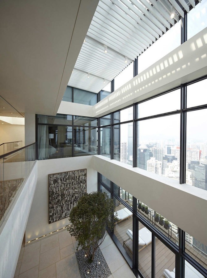 Kokaistudios：深圳豪华现代顶层公寓设计