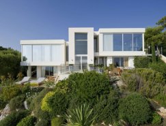 俯瞰地中海：法国Cap Ferrat奢华度假别墅