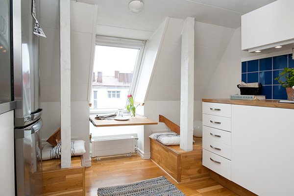 瑞典舒适简约的顶层公寓
