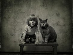 Andy Prokh黑白摄影：小女孩与猫