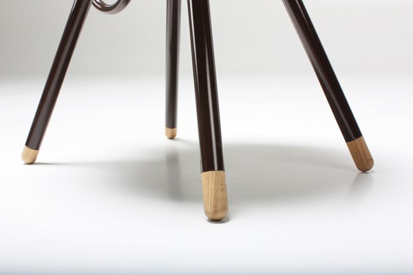 韩国Monocomplex：有趣的“猴尾巴”椅