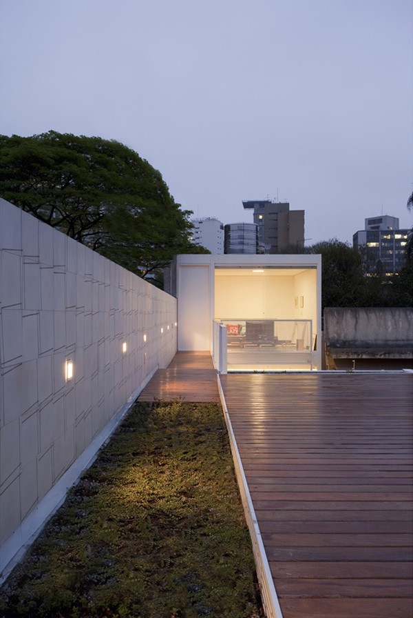 巴西圣保罗Casa 4×30住宅设计欣赏