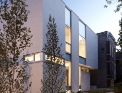 芝加哥Bucktown Three大气时尚简约的别墅设计