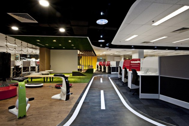 新加坡电信客户服务中心办公空间设计