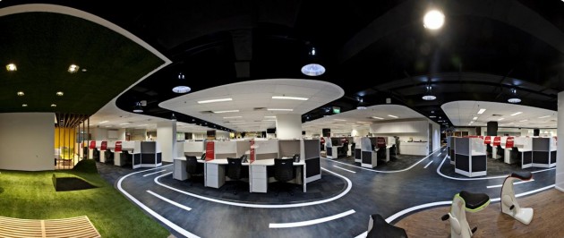 新加坡电信客户服务中心办公空间设计