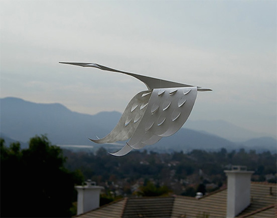 Bijian Fan飞扬的立体纸雕天鹅