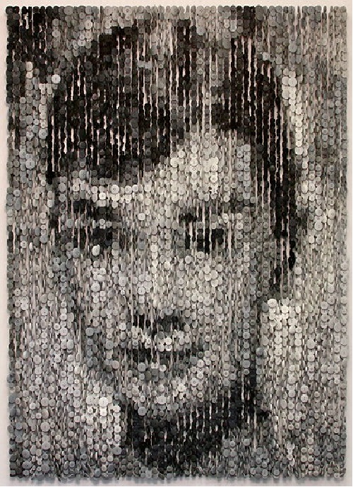 美国艺术家Augusto Esquivel:纽扣创作名人肖像