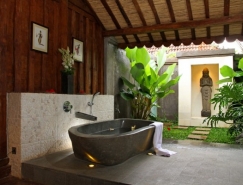 享受阳光与自然:国外奢华浴室欣赏