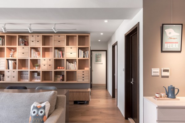 采用天然木材的现代风格公寓设计