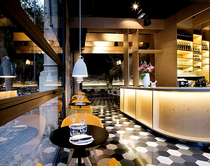 温馨别致的巴塞罗那Saboc餐厅设计