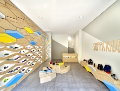Suppakids兒童運動鞋店設計