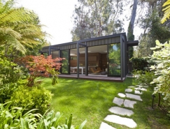 Santa Monica斯堪的纳维亚风格林中住宅设计