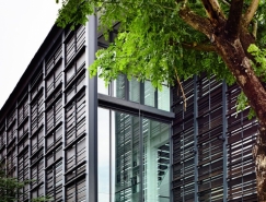 新加坡2层斜角阁楼住宅设计