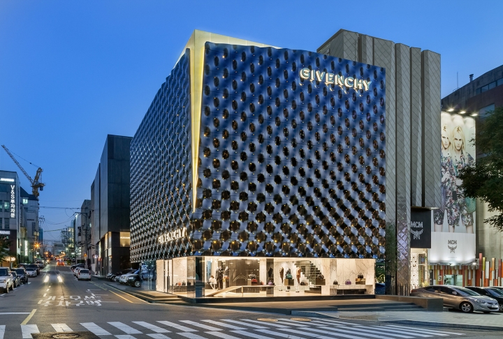 首尔纪梵希(Givenchy)旗舰店设计